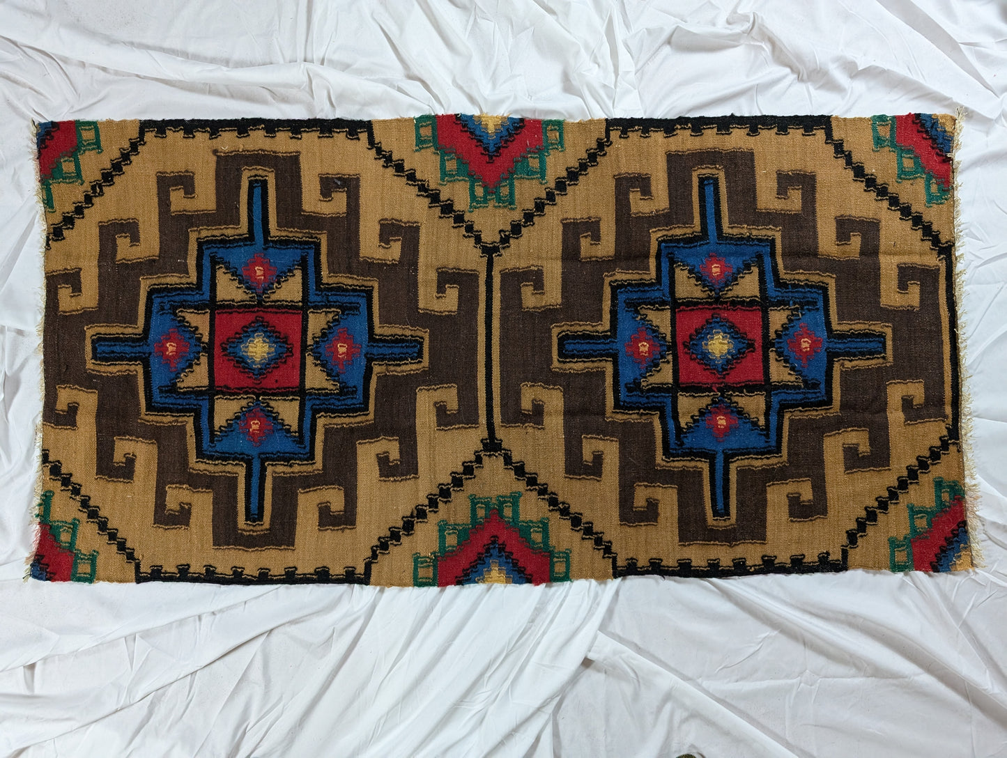 #000 5'1" x 2'6" Soviet Era Ukrainian Area Rug